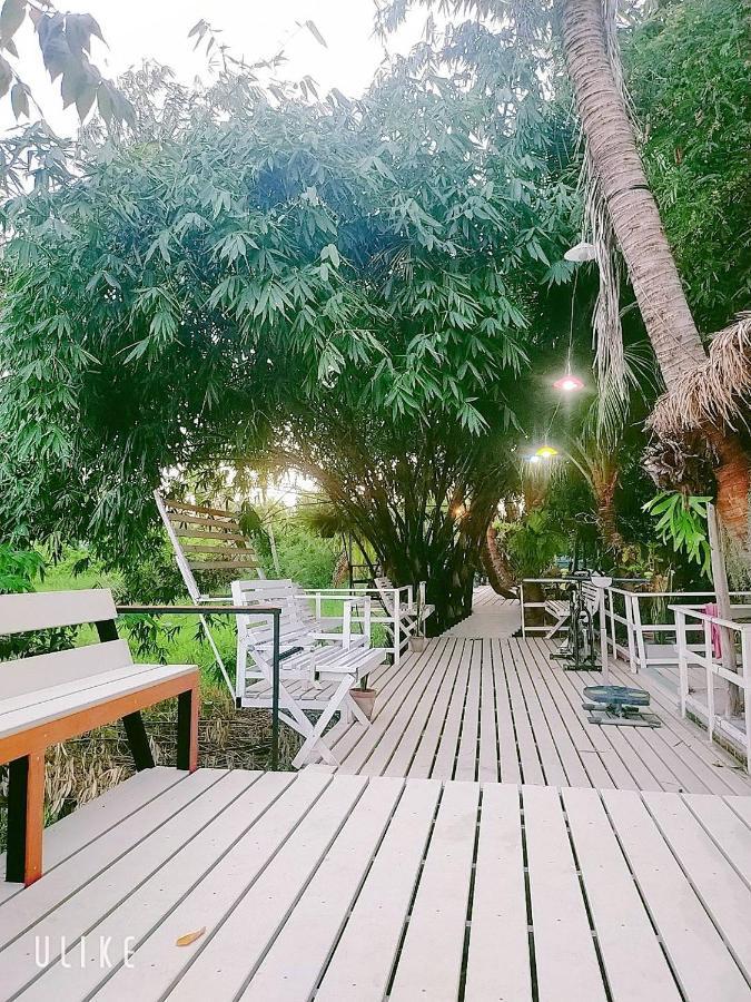 In Love Resort Chainat Ngoại thất bức ảnh