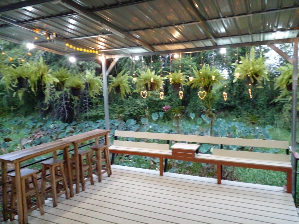 In Love Resort Chainat Ngoại thất bức ảnh