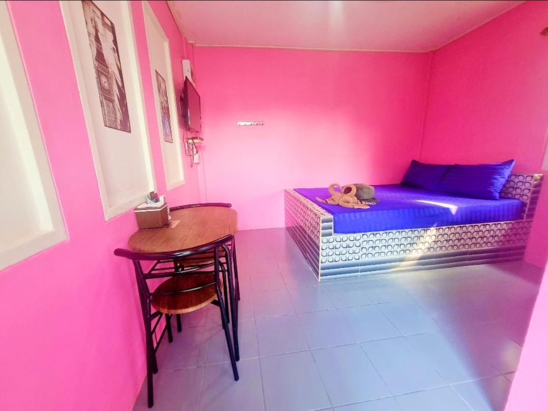 In Love Resort Chainat Ngoại thất bức ảnh
